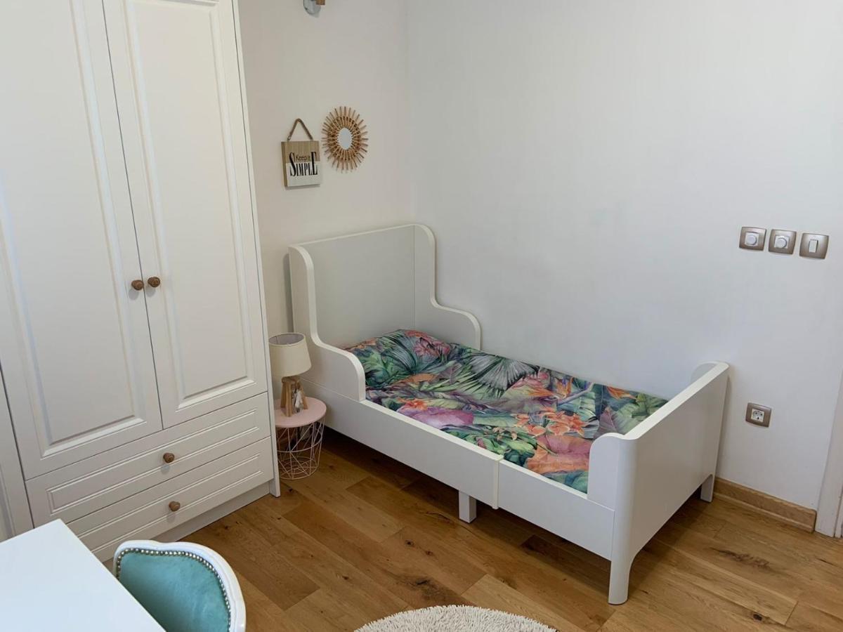 Alex Apartments Будва Екстер'єр фото